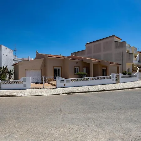 Casa Bege T1 Tatil Evi