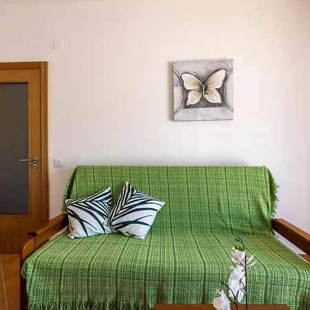 Casa Bege T1 * Burgau