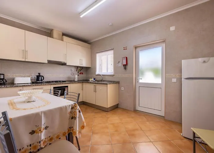 Casa Bege T1 Tatil Evi Burgau