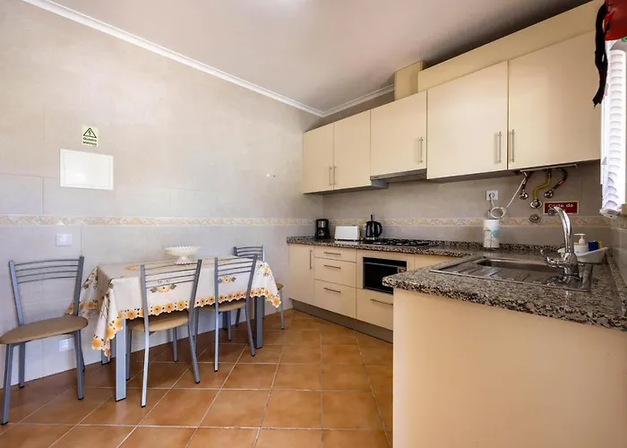 Casa Bege T1 * Burgau