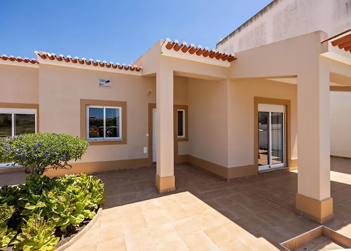 Casa Bege T1 Tatil Evi *