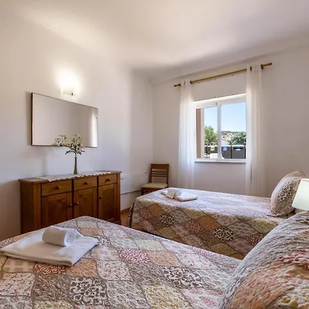 Casa Bege T1 Burgau